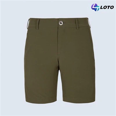 男性の短いズボン